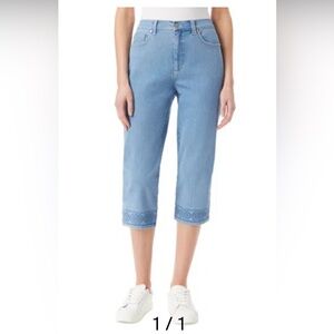 Gloria Vanderbilt Capri Embroidered Hem Amanda Bahamas